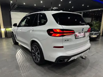 X5 30 d xDrive M Sport   Soft-Close   SkyLounge