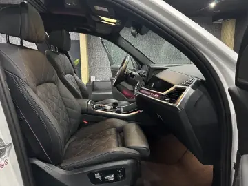 X5 30 d xDrive M Sport   Soft-Close   SkyLounge