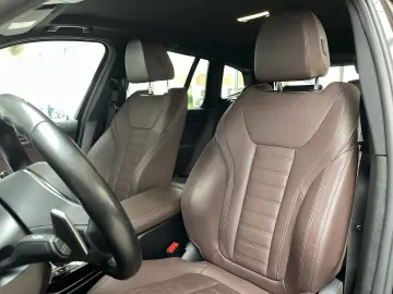 X3 xDrive20i ZA M Sport  LC Prof  PA Prof  WiFi