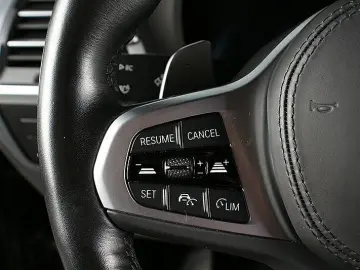 X3 xDr.20iA M Sport LED ACC HiFi LiveCockpit DAB