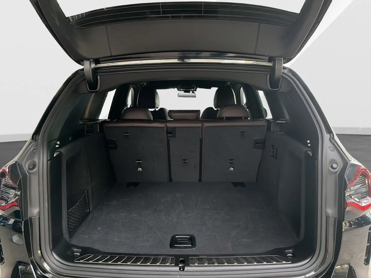 X3 xDrive20d ZA M Sport  LC Prof  PA Prof  WiFi