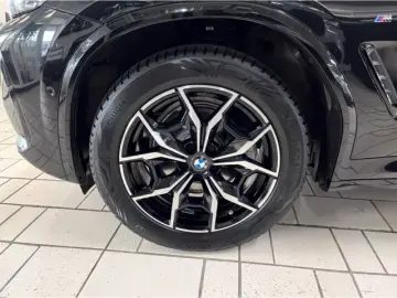 X3 xDrive 20i A M Sport Navi ParkAss  360 Grad S