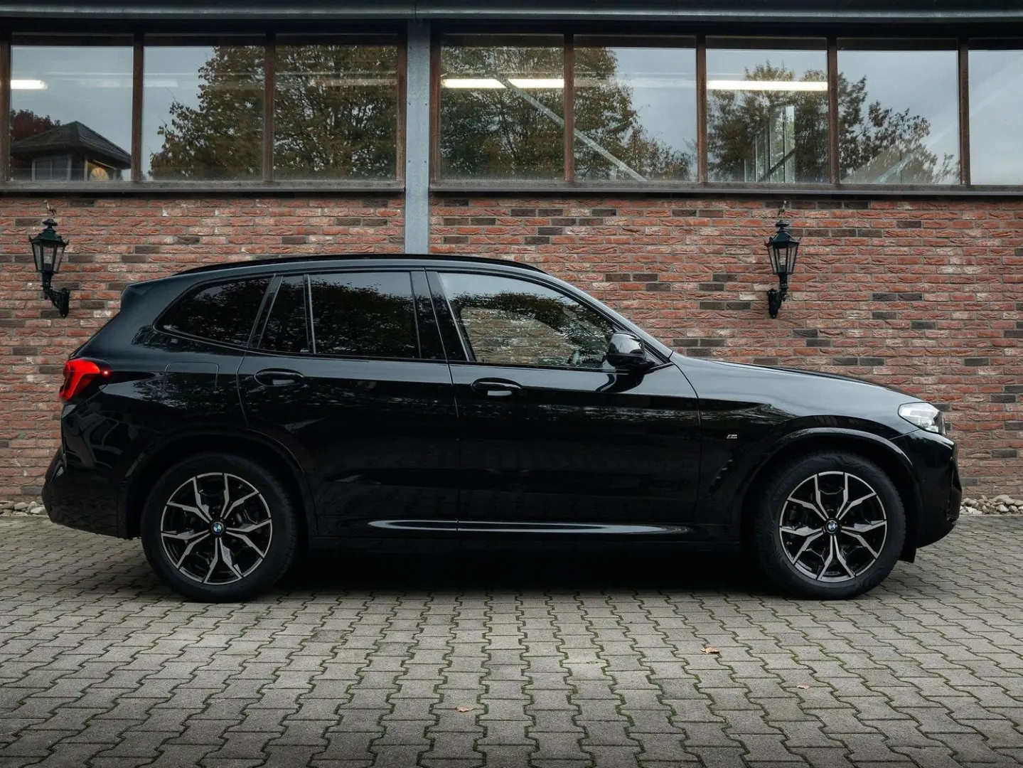 X3 xDrive 20 d M Sport 360 Kamera Apple Android