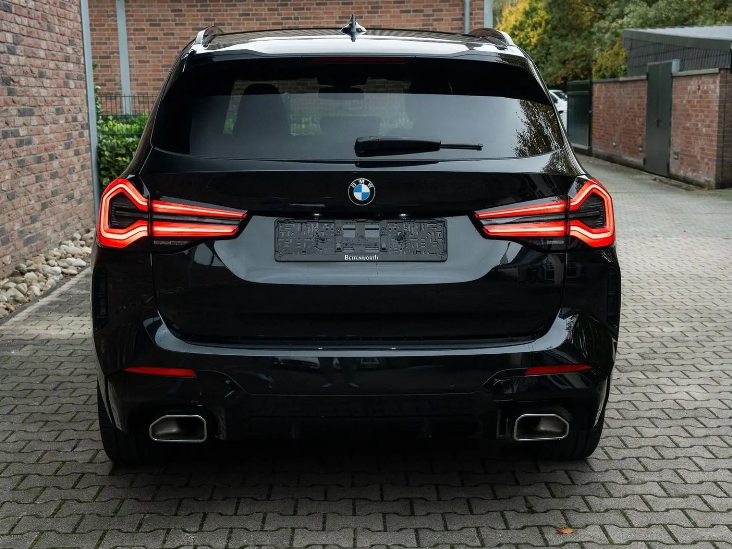 X3 xDrive 20 d M Sport 360 Kamera Apple Android