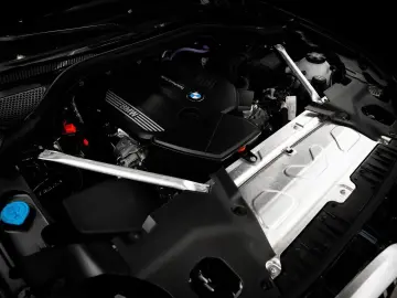 X3 xDrive 20 d M Sport 360 Kamera Apple Android