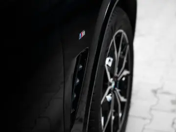 X3 xDrive 20 d M Sport 360 Kamera Apple Android