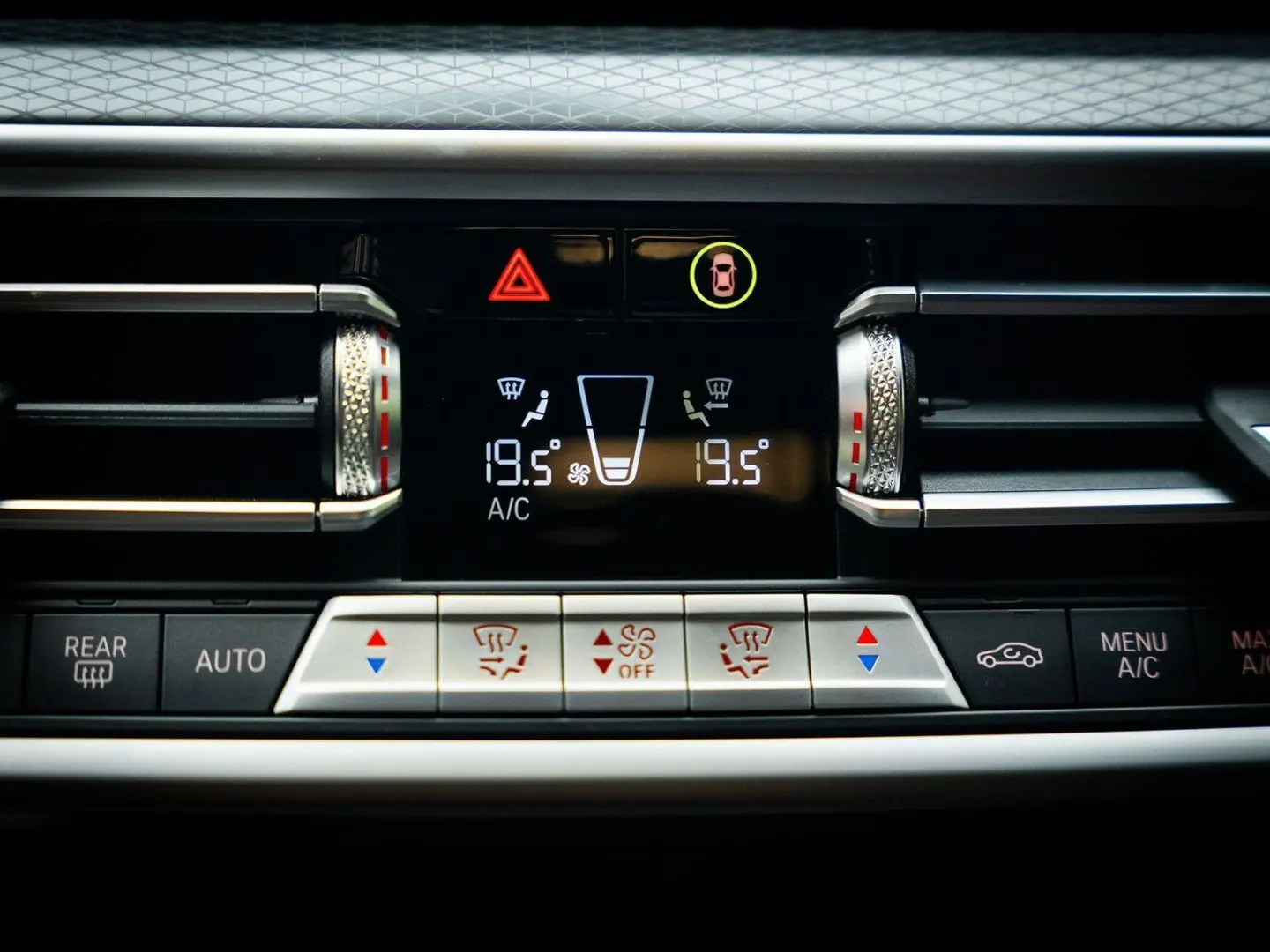 X3 xDrive 20 d M Sport 360 Kamera Apple Android