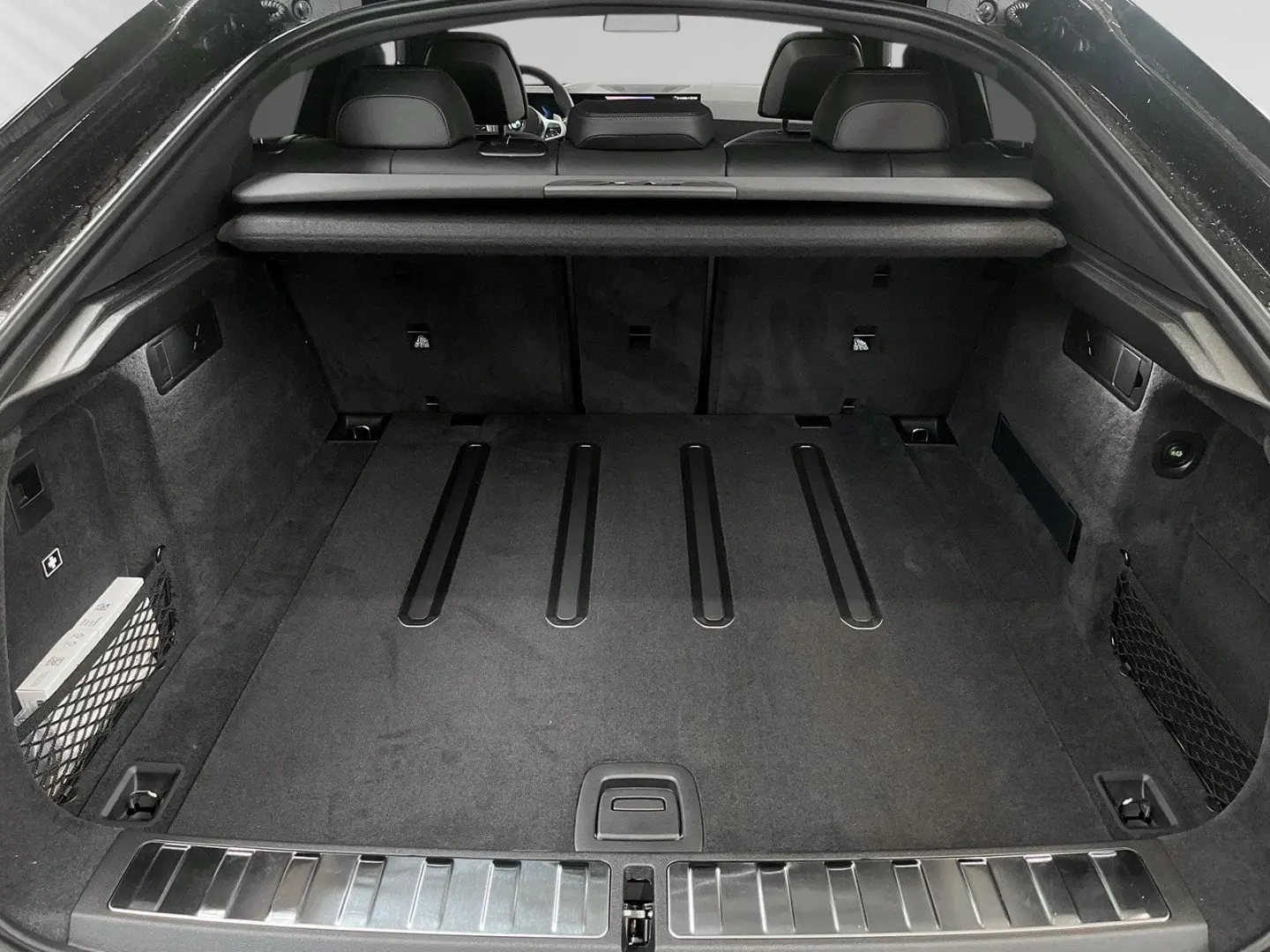 X6 xDrive30d  € 1.190 Zubehörbonus M Sport Pro