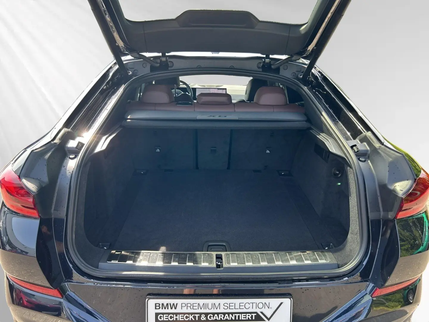 X6 xDrive30d  € 1.190 Zubehörbonus M Sport Pro