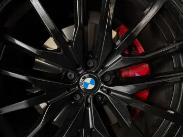 X6 30d M-SPORT LASER CARBON ICONIC H&K HUD 360