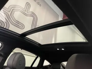 X6 30 d xDr. M Sport HUD ICONIC PANO Soft-Close