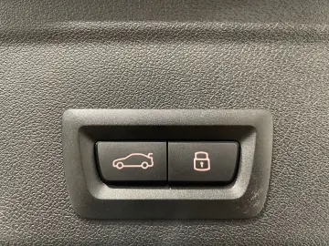 X6 30 d xDr. M Sport HUD ICONIC PANO Soft-Close