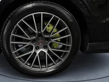 Cayenne E-Hybrid Platinum Edition 462hp Pano VAT