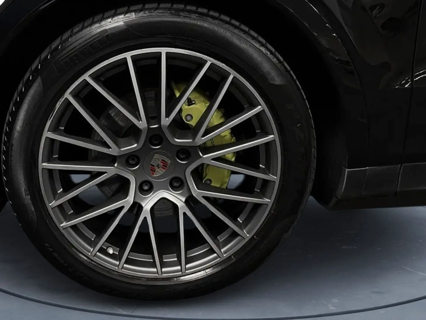 Cayenne E-Hybrid Platinum Edition 462hp Pano VAT