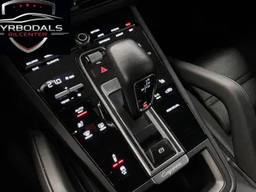 Cayenne E-Hybrid Platinum Edition 462hp Pano VAT
