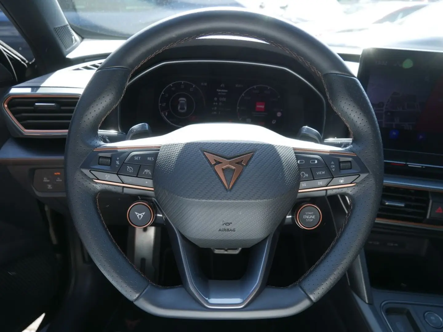 Formentor 2.0 TSI VZ 4Drive KAMERA PANO LED ACC