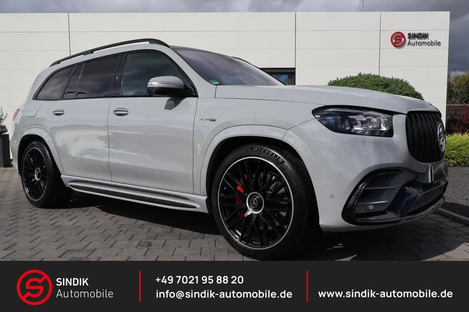 AMG GLS 63 4M  DESIGNO-MANUF.-Perf.-Standhzg-3D