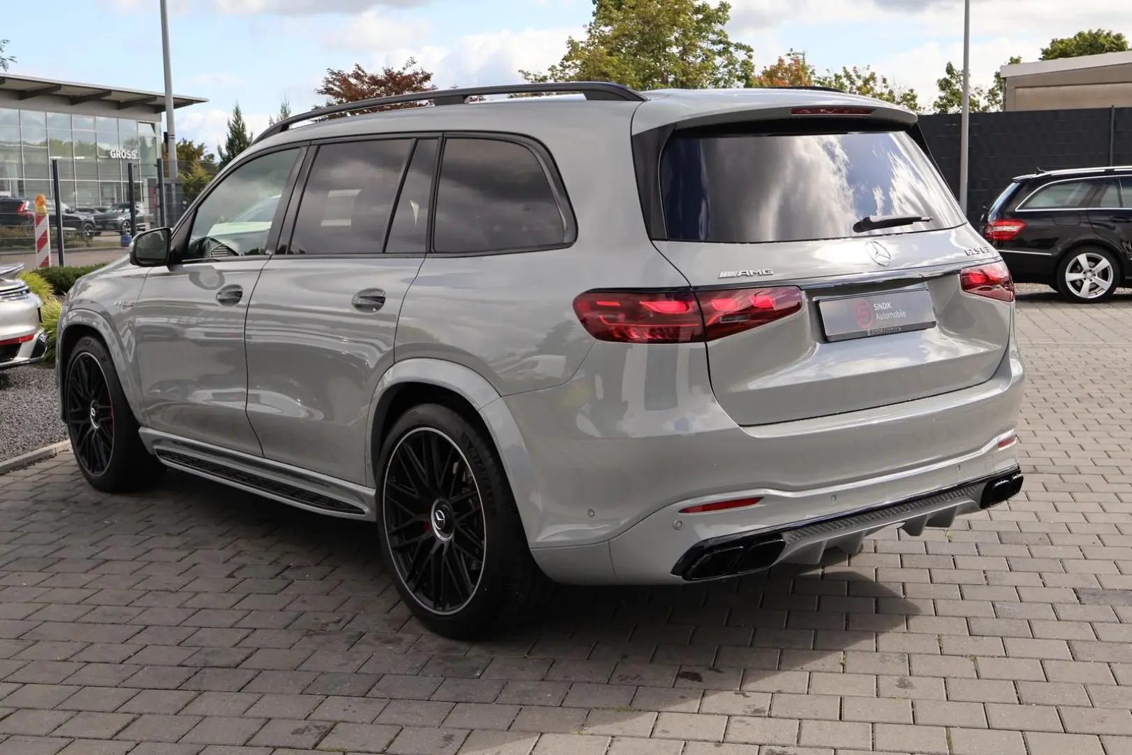 AMG GLS 63 4M  DESIGNO-MANUF.-Perf.-Standhzg-3D