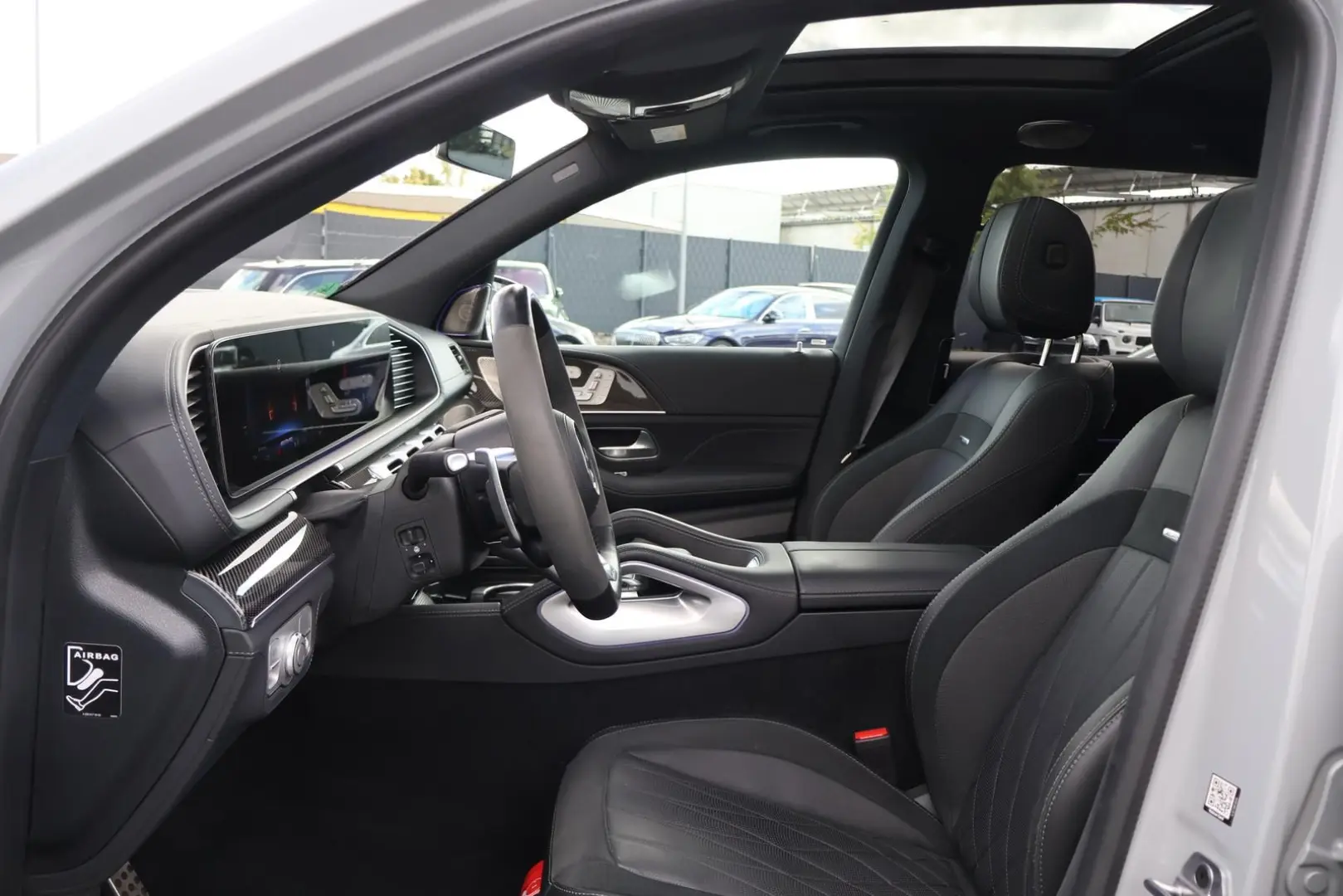 AMG GLS 63 4M  DESIGNO-MANUF.-Perf.-Standhzg-3D