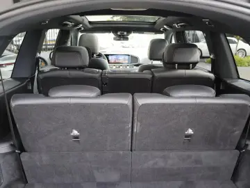 AMG GLS 63 4M  DESIGNO-MANUF.-Perf.-Standhzg-3D