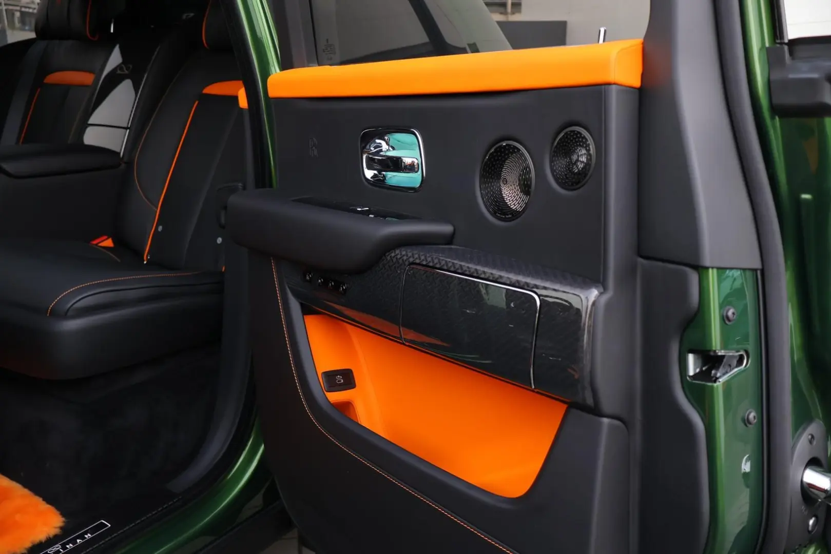 Cullinan BlackBadge NOVITEC Widebody II-4 Seater