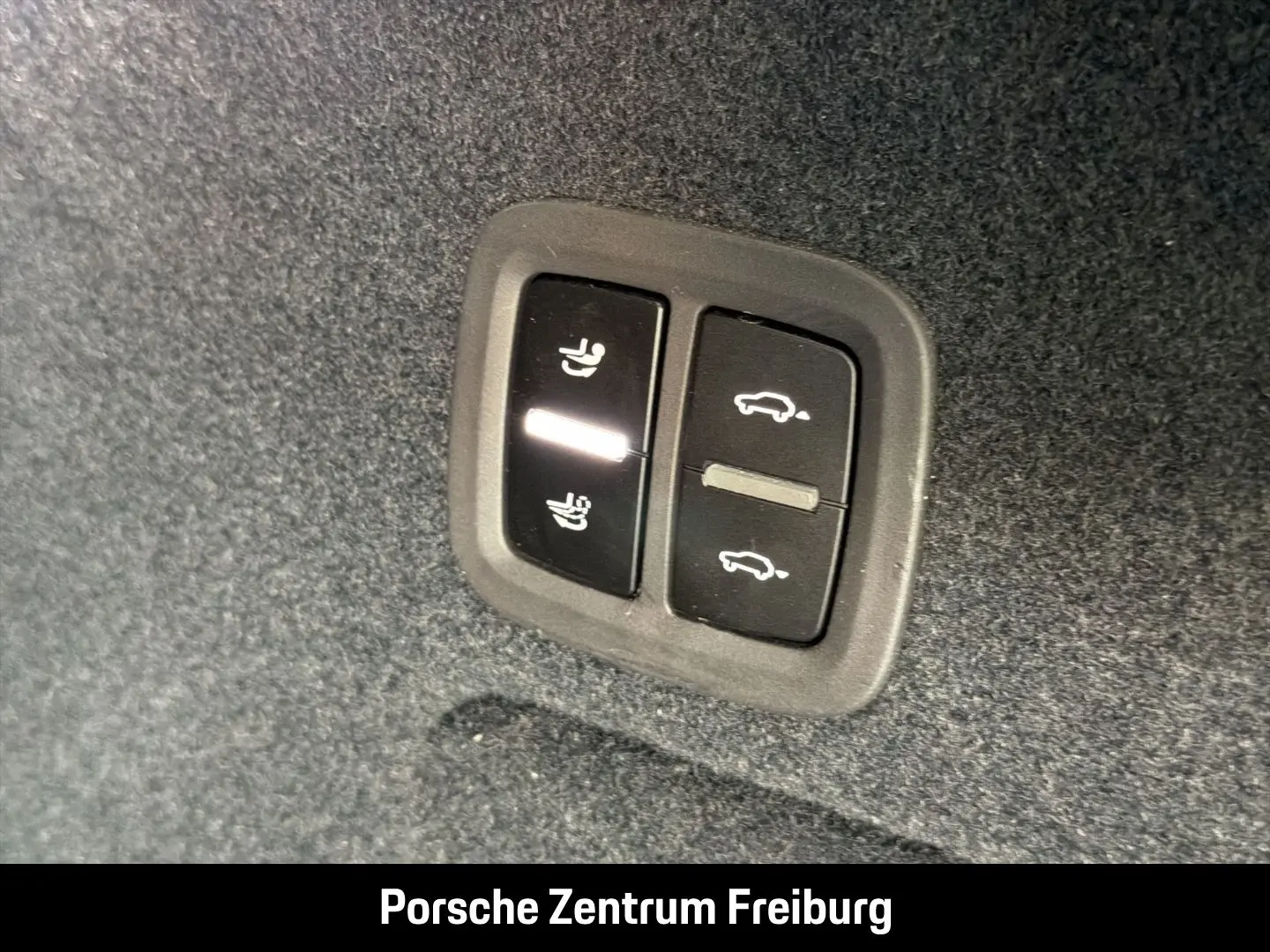 Cayenne E-Hybrid HA-Lenkung iInnoDrive 21-Zoll