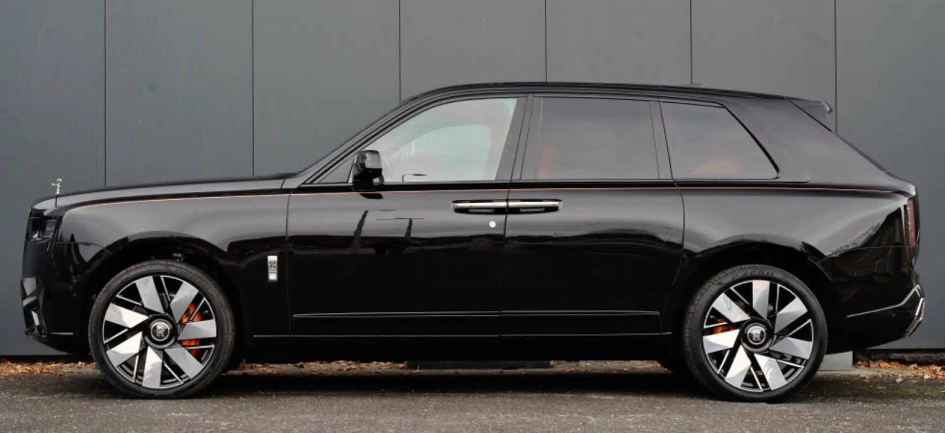 Cullinan Series II MY25  STAR HEADLINER FULL