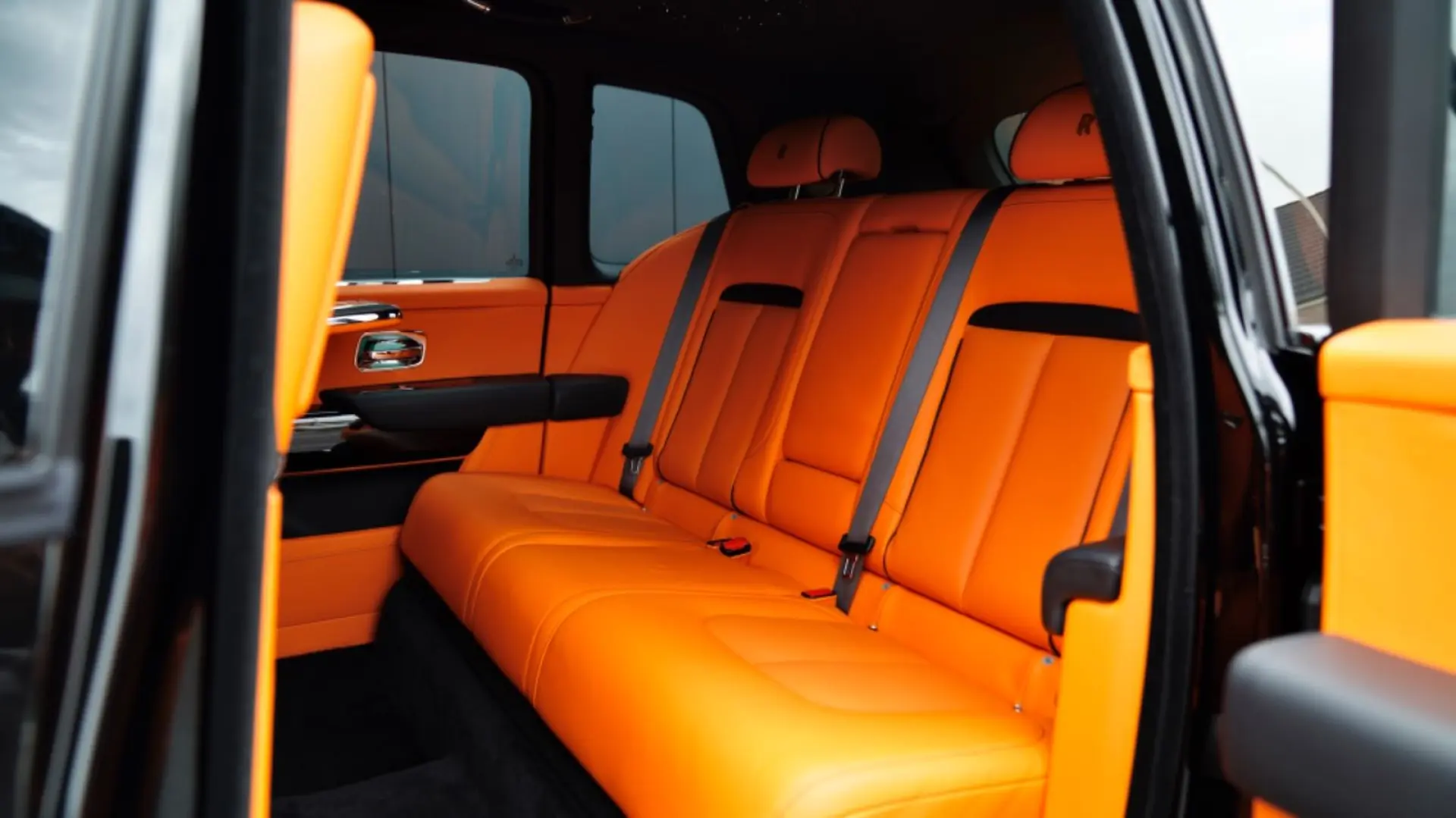 Cullinan Series II MY25  STAR HEADLINER FULL