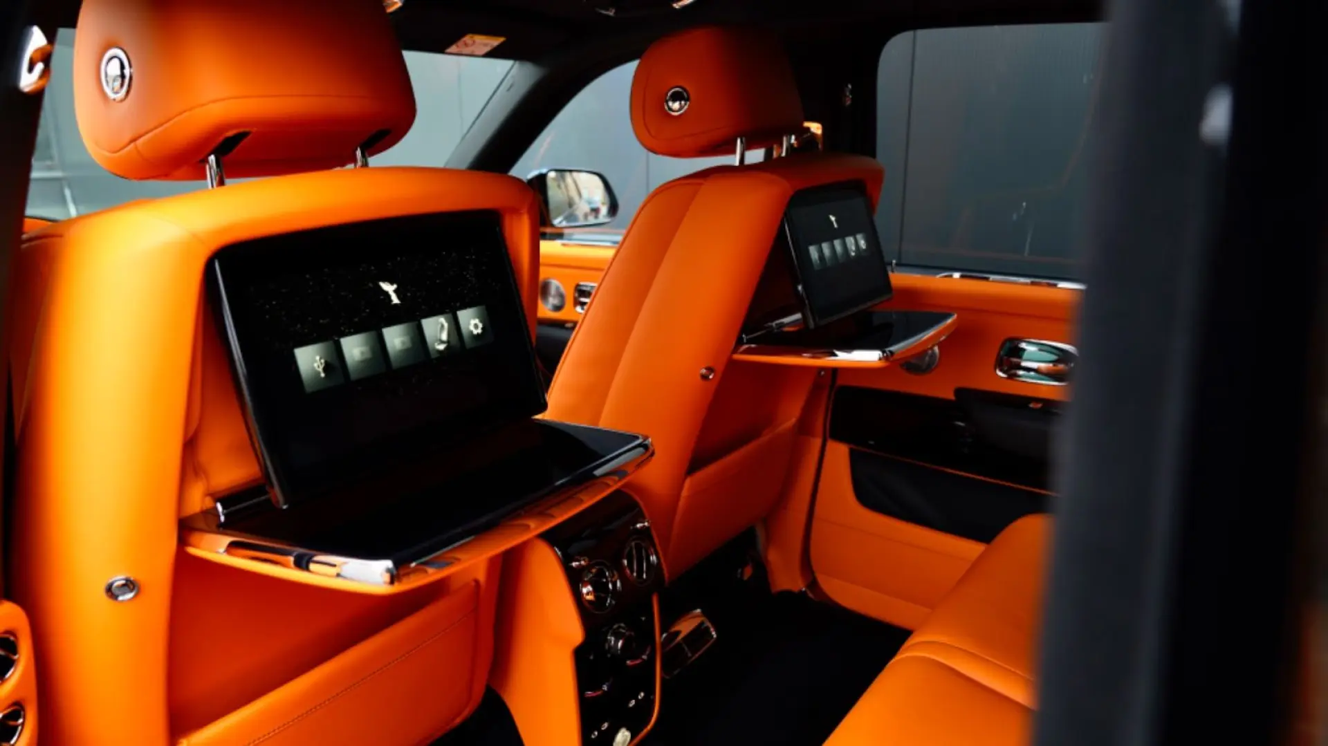 Cullinan Series II MY25  STAR HEADLINER FULL