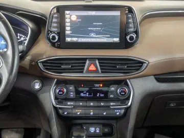 Hyundai Santa Fe 2 2 CRDi 4WD Automatik  Premium