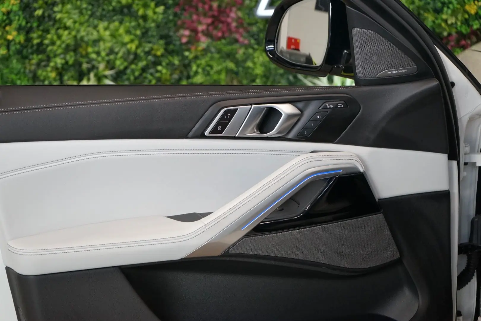 X6 40i xDRIVE H K TOW LED M-SPORT 65.702€ NETTO