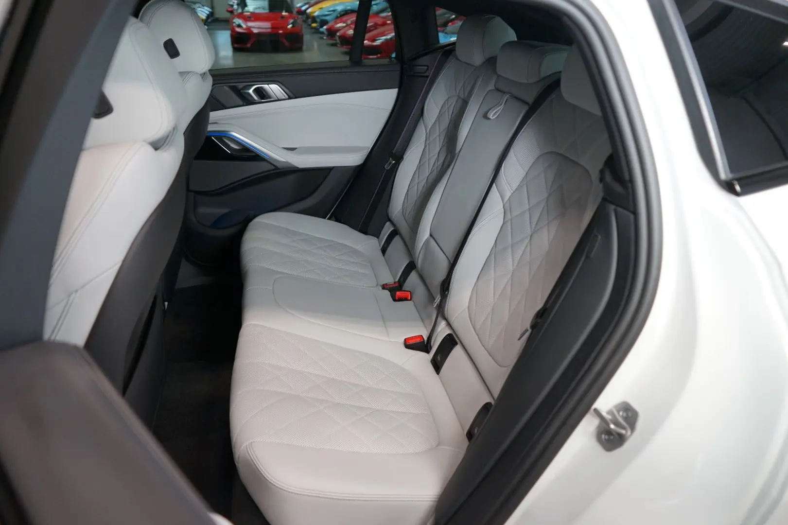 X6 40i xDRIVE H K TOW LED M-SPORT 65.702€ NETTO