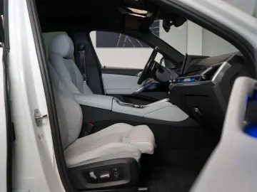 X6 40i xDRIVE H K TOW LED M-SPORT 65.702€ NETTO