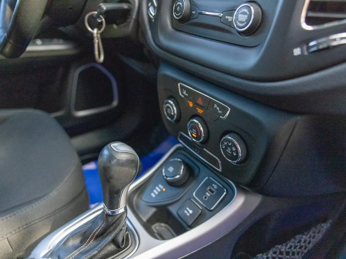 Jeep Compass Senzori 4wd Bluetooth