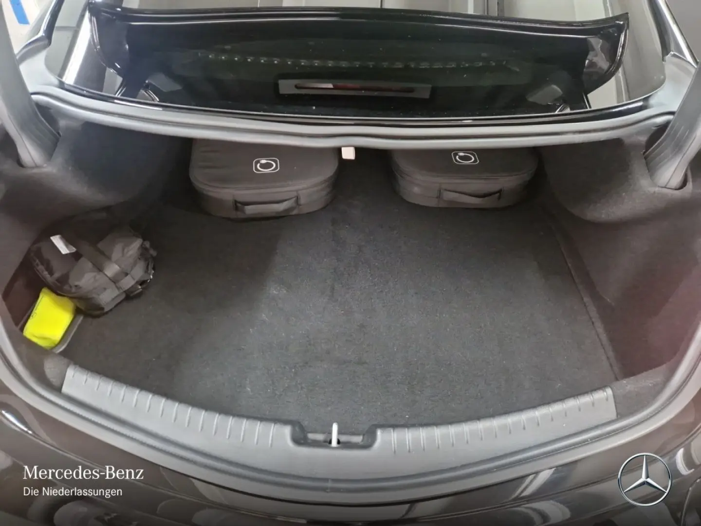 CLE 300 e AMG Prem. PANO NIGHT 360  DIGI BEIGE