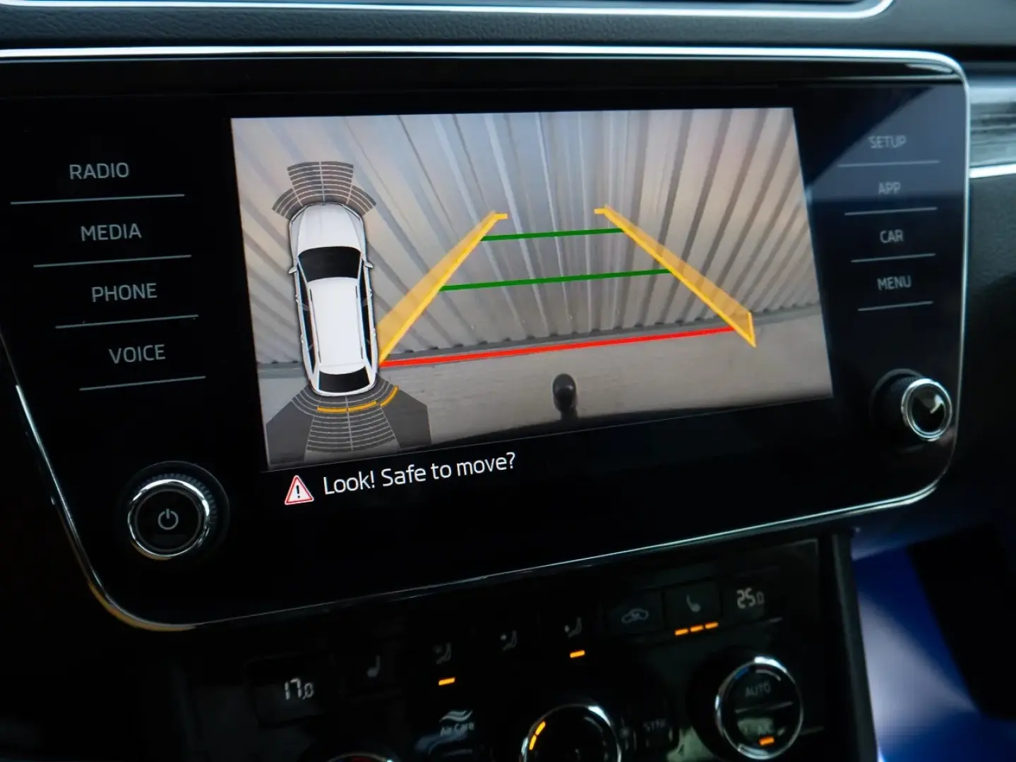 Skoda Superb 4 4 aut. ACC Ambientala Camera Încălzire