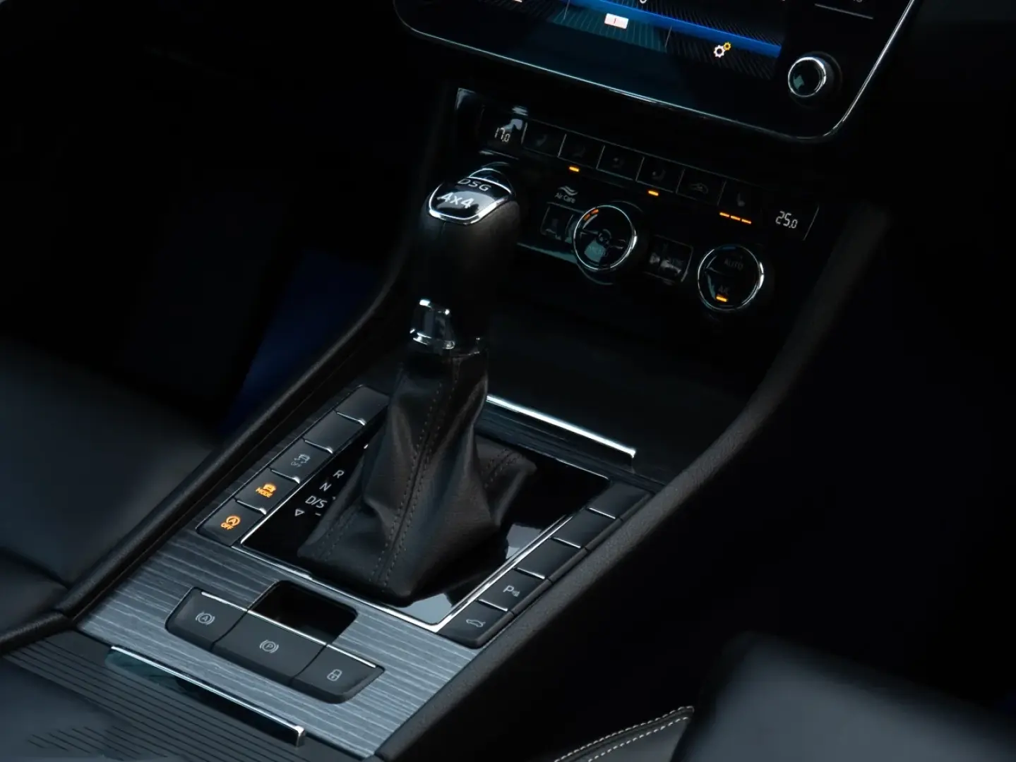 Skoda Superb 4 4 aut. ACC Ambientala Camera Încălzire