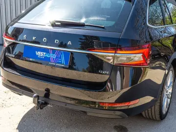 Skoda Superb 4 4 aut. ACC Ambientala Camera Încălzire