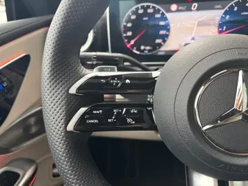 Mercedes-Benz CLE 300 4M Coupe AMG Line