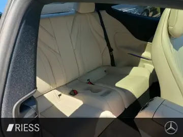 Mercedes-Benz CLE 300 4M AMG PANO AHK