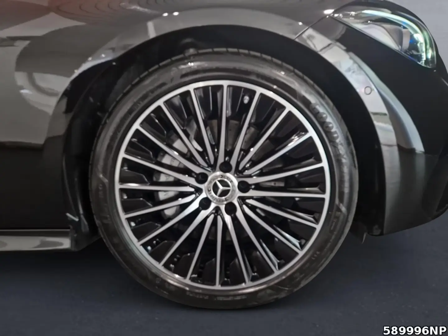 Mercedes-Benz CLE 300 4M AMG Coupé Pano AHK Memory