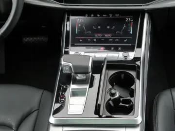 Q8 50 TDI qu. S line Air AHK ACC HuD Pano Air