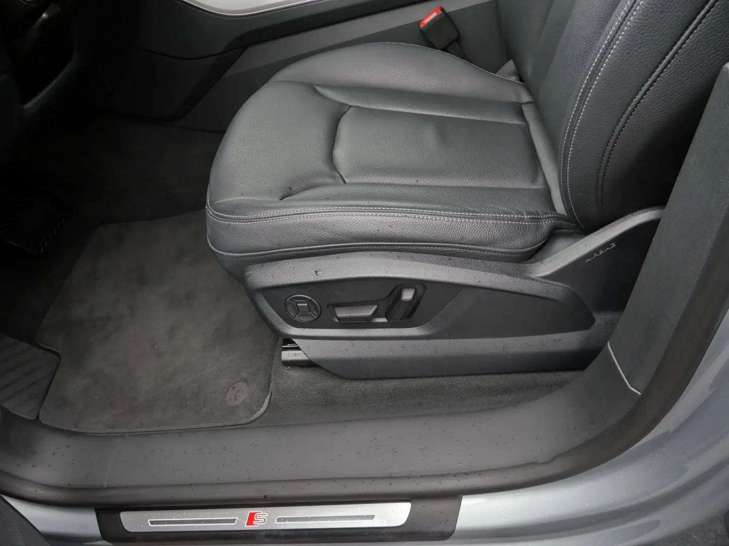 Q8 50 TDI qu. S line Air AHK ACC HuD Pano Air