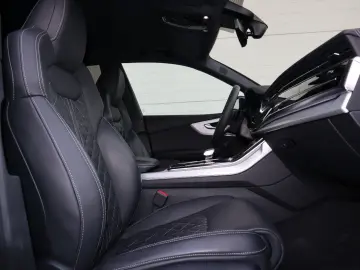 Q8 50 TDI FACELIFT BLACK-P. S-LINE RAUTE HuD B&O