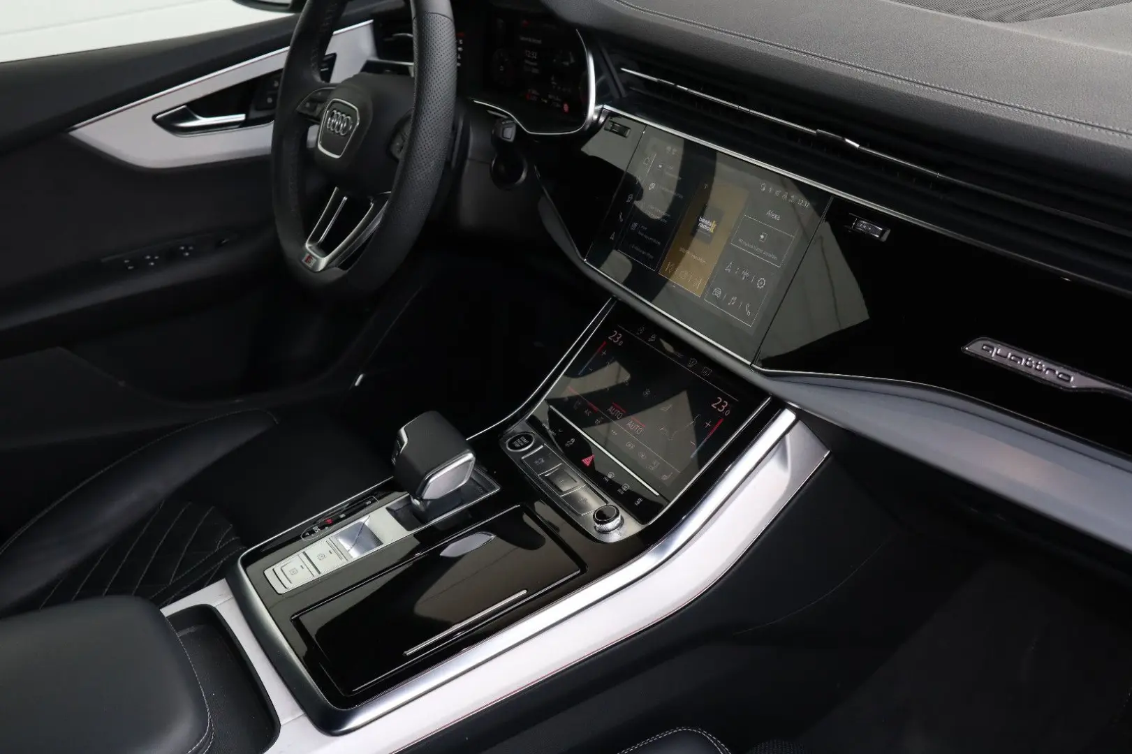 Q8 50 TDI FACELIFT BLACK-P. S-LINE RAUTE HuD B&O