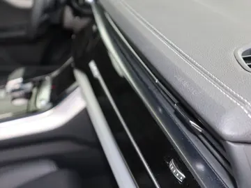 Q8 50 TDI FACELIFT BLACK-P. S-LINE RAUTE HuD B&O