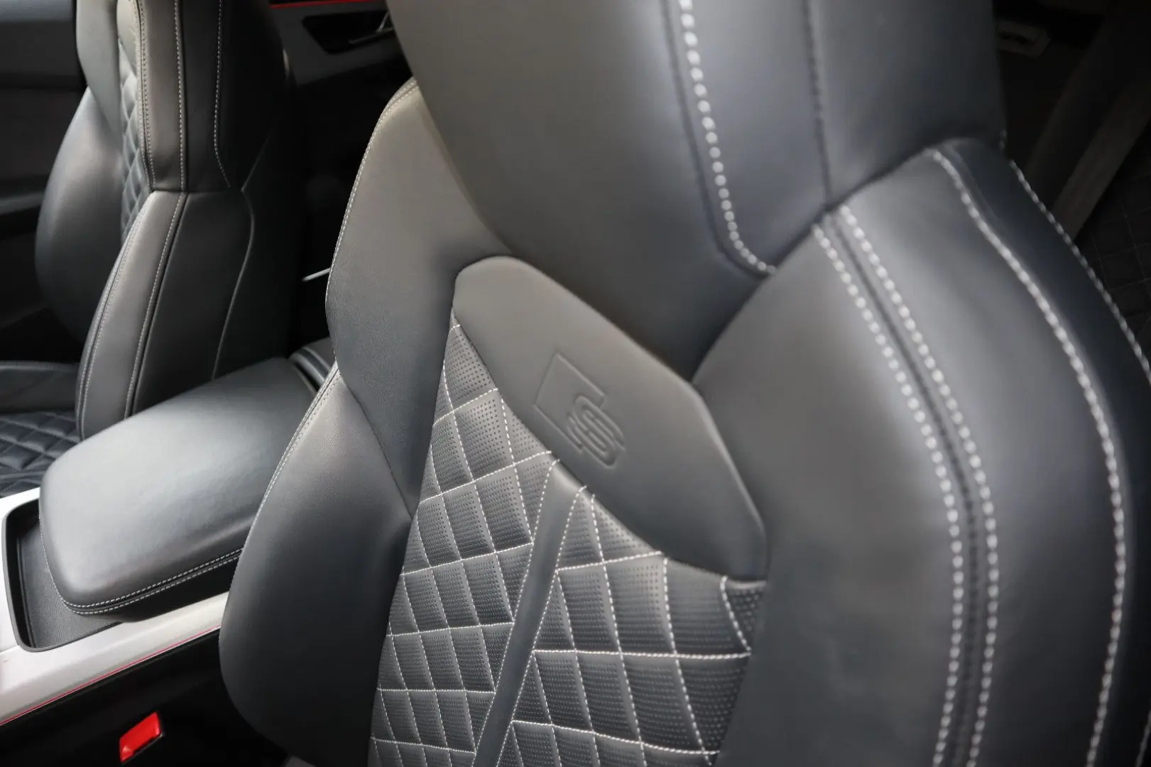 Q8 50 TDI FACELIFT BLACK-P. S-LINE RAUTE HuD B&O