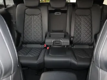 Q8 50 TDI FACELIFT BLACK-P. S-LINE RAUTE HuD B&O