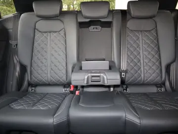 Q8 50 TDI FACELIFT BLACK-P. S-LINE RAUTE HuD B&O