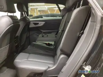 Q8 45 TDI HUD Luft air AHK Leder Matrix